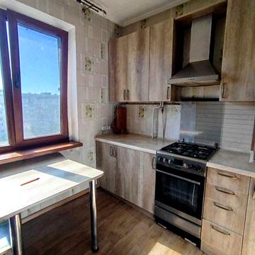 Сдам 1 ком.кв-ру-Добров.\Затонского-34 м2-газ-цена от качества ремонта