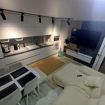 Затишна  та сучасна квартира . ЖК набережна