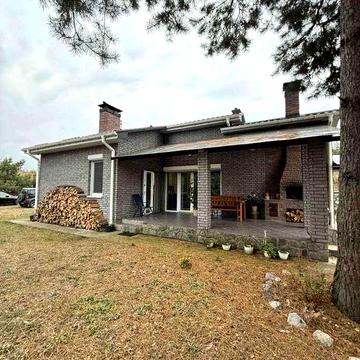 Будинок серед лісу 72м2, з сауною, зем.ділянка 65 соток