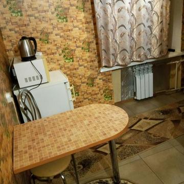 Центральний просп. (Леніна), 185