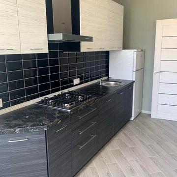 Сдам квартиру в ЖК Лазурний