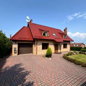 Оренда будинку в найкращій локаціі РІВНЕНСЬКА