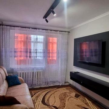 Сучасна квартира в Херсоні . Перший поверх.