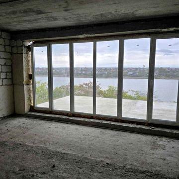 Продам будинок 14 соток  на морському заливіві і