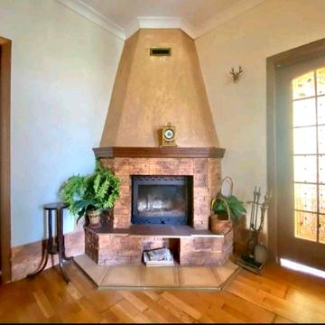 Здається ,або продається будиночок  перед вїздом в Тру