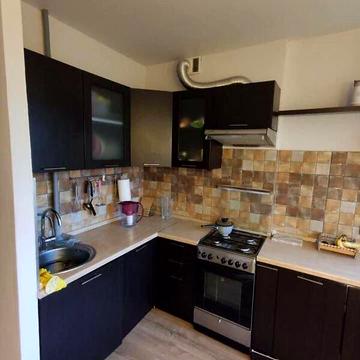 Довгострокова оренда 2к Квартира Варшавська вулиця