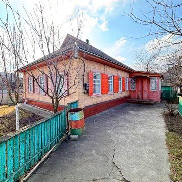 Продам будинок в с.Білозірʼя Черкаси