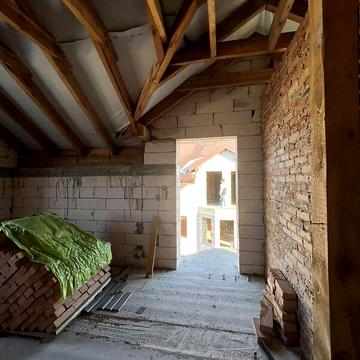 Продаж 6к Дім Сонячна вулиця