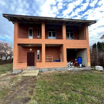 Будинок 250м2 в Крюківщині, 7 соток земельна ділянка