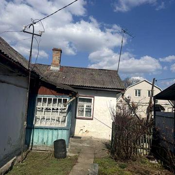 Продаж частини будинку | крошня | своя земля