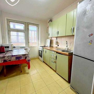 Оренда кімнат у 3-кімнатній квартирі в центрі міста