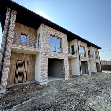 Продається Таунхаус У престижні локації м .Івано-Франківськ