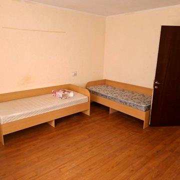 Радченко 6, Соломенський район, 1 плверх