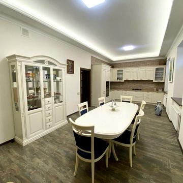 Гончарна вул., 5-А