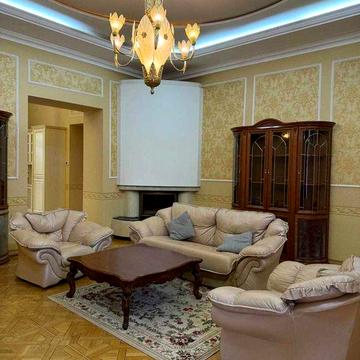 Оренда 4 кімнатної квартири, вулиця Соломії Крушельницької,Парк Франка