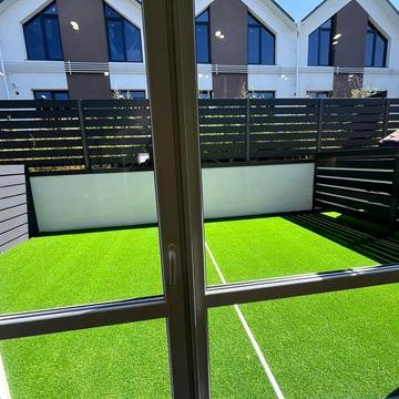 Здається 3кімн. таунхаус недалеко від Кварцу з гаражем