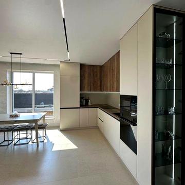 Продаж сучасного дуплексу з якісним ремонтом, 3 кімнати