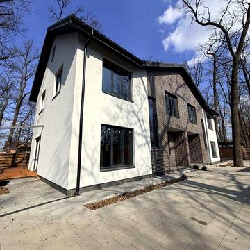 Продам 2 поверховий Дуплекс 2,3 сот 4 кімнати 120 м вул. Марії Зерової