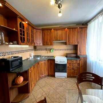 3-к квартира по вул. Степана Бандери з автономний опаленням 15000+КП