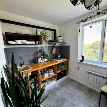 Продам 1-кімн. Лівий берег. Кінотеатр Мир.