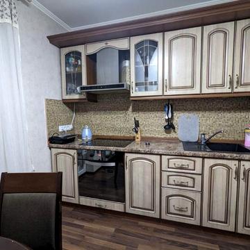 Йорданська вул. (Лайоша Гавро), 9-Ж