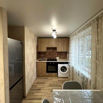 Оренда 1-кімнатної  студії на Черемушках