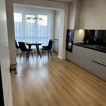 Продаж / Квартира / Льонокомбінат, Рівне