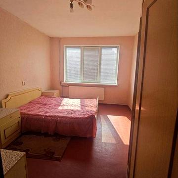 Здається 3 кімнатна квартира