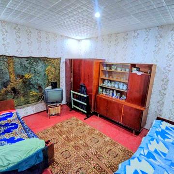 Частина будинку  на березі р. "Ворскла". Пляж .вул. Сакко Центр 5хв