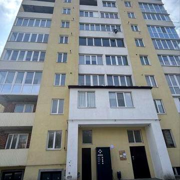 3 кімнатна біля центру з ремонтом