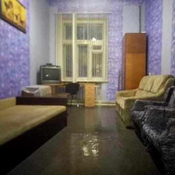 Оренда 1 кімнатної в центрі.