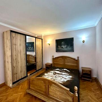 Оренда будинку біля парку Шевченка