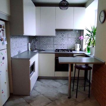 Продаж 2к Квартира Тролейбусна (Степана Халтуріна) вулиця