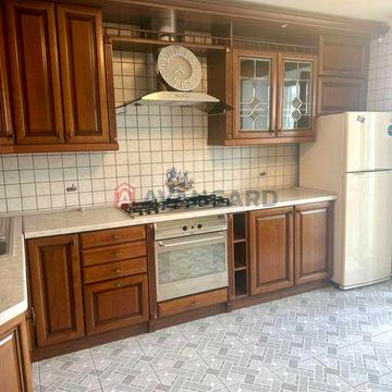 3 кімнатна в центрі міста по Свободи 22