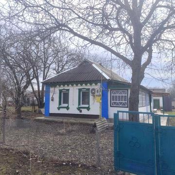 Дом  с. Лучки Полтавская область Кобеляцкий район