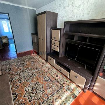 Здається 2к квартира, біля центру міста. Відродження 20.