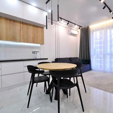 3-кімнатна квартира з дизайнерським ремонтом ЖК Нова Англія