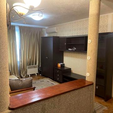 Реальная. Павлово поле  метро 23 Авг  3-х чешка,4/9, ремонт, мебель .