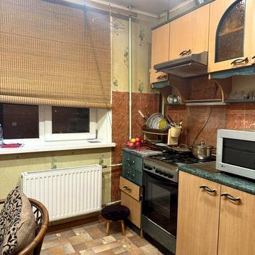 Продажа 1комнатной, 16 мкрн