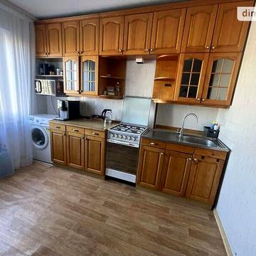 Довгострокова оренда 3к Квартира Кондратюка Юрія вулиця