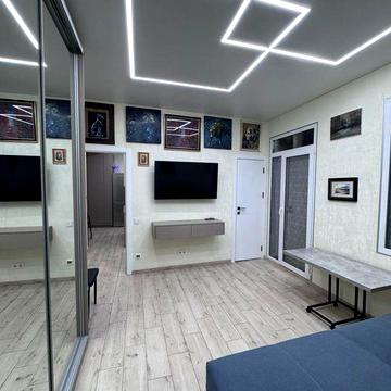 1к квартира, м.Університет 15 хвилин пішки