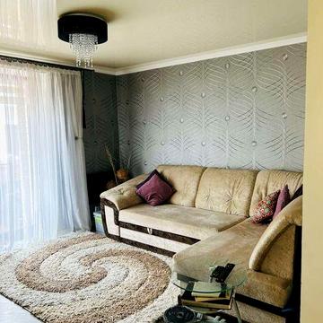 Двокімнатна квартира в Глухові з ремонтом від власника