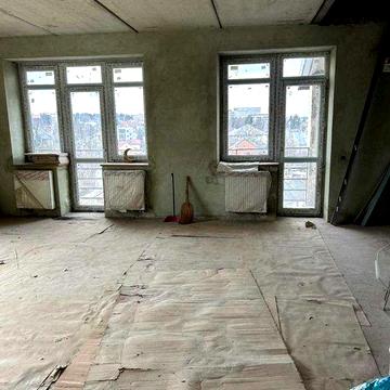 Продаж 5-ти кім. квартири по вул. Личаківська