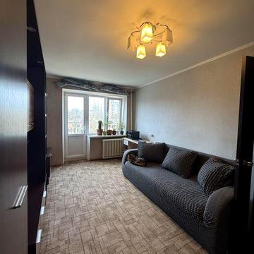 Продам однокімнатну квартиру малосімейного типу р-н. Новомиколаївки