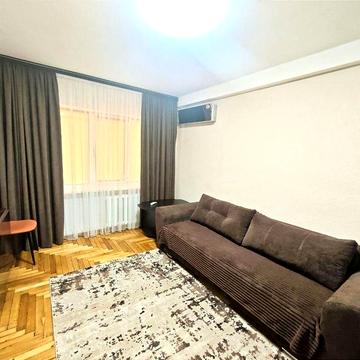 Оренда 2х кімнатної у Вознесенівському р-ні (Перемоги 75)