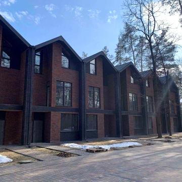 Без %! Ексклюзивний таунхаус в Пущі-Водиці, будинок-курорт в Києві!