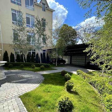 Продам 2 кімнатну квартиру ЖК Леон