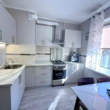 Первая аренда на Таирова. Все новое