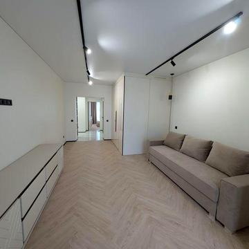 Простора 2 кім 71 м2 в ЖК Паркове Містечко вул. Національної Гвардії