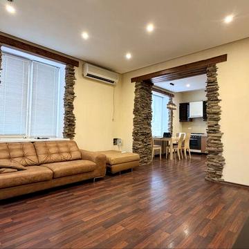 ОРЕНДА 4х кімн.кв.по пр.Соборному (в р-ні ТЦ Аврора)